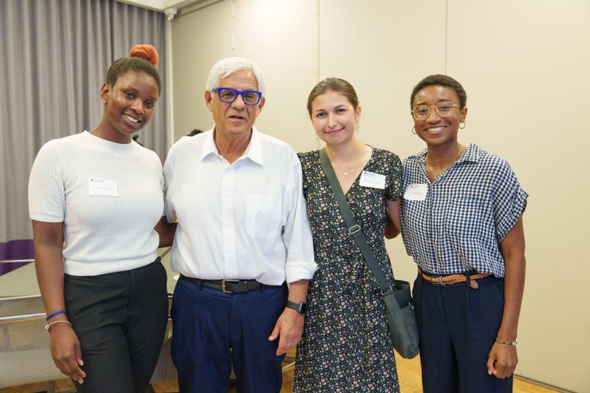 Incoming students and Bloomberg Fellows, Kenya Reeves (MPA 2024) and Shannon Flores (MPA 2024), left and center right, stand with Mitchell Moss and Aisha Balogun (MUP 2023). @Myaskovsky: Courtesy of NYU Photo Bureau. 
