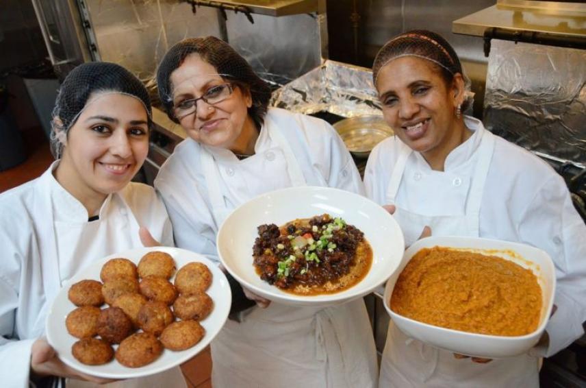 Refugee chefs showcasing their dishes